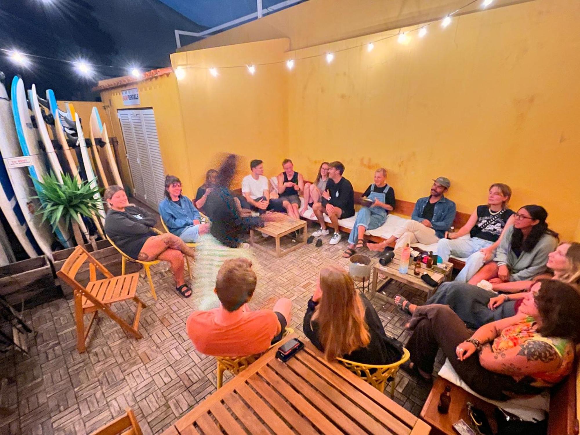 33 Hostel Балеал Екстериор снимка